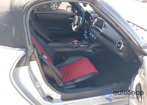 2018 Fiat 124 Spider Abarth из США, поврежденный, VIN JC1NFAEK3J0134066